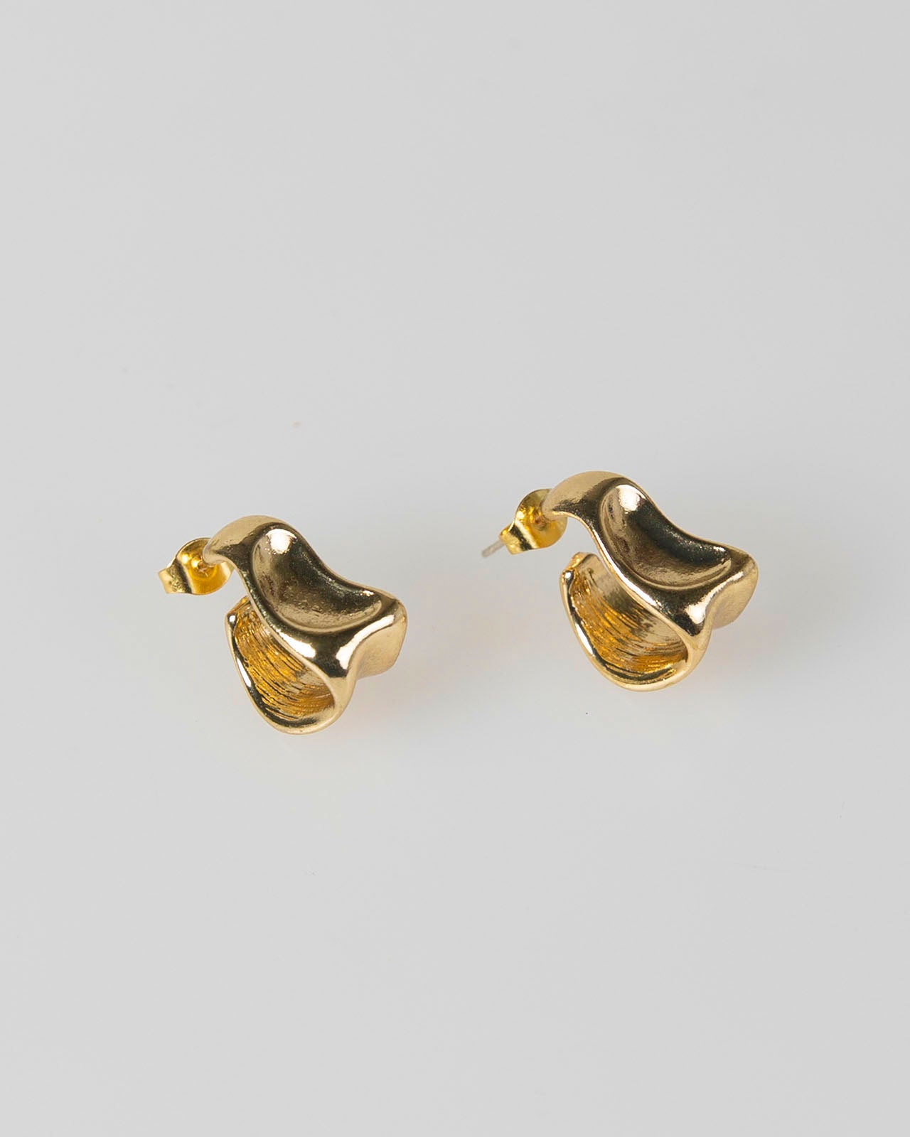 Pendientes dorados