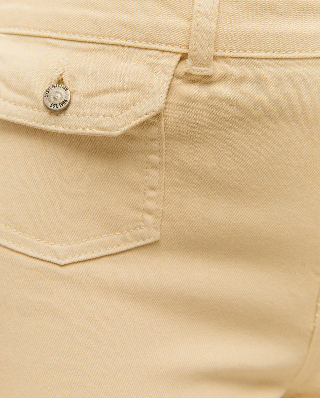 Pantalón bolsillos