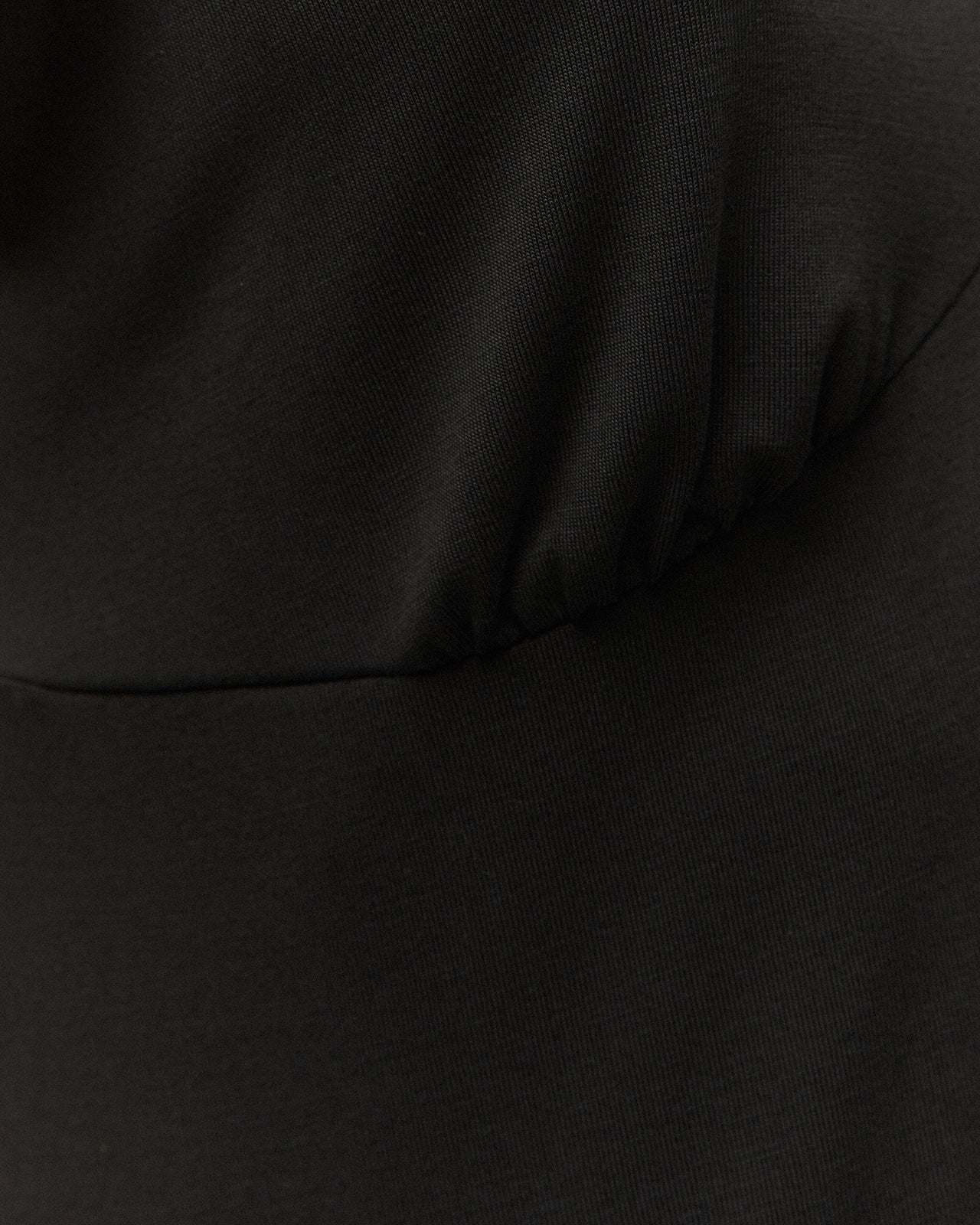 Vestido corto volante