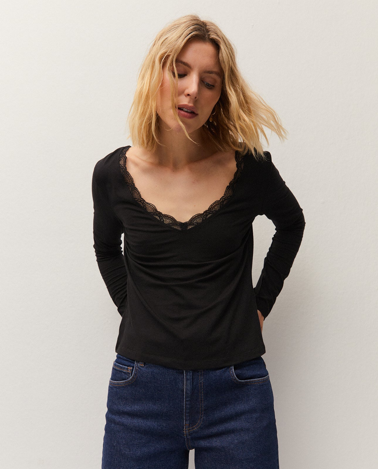 basic lace t-shirt