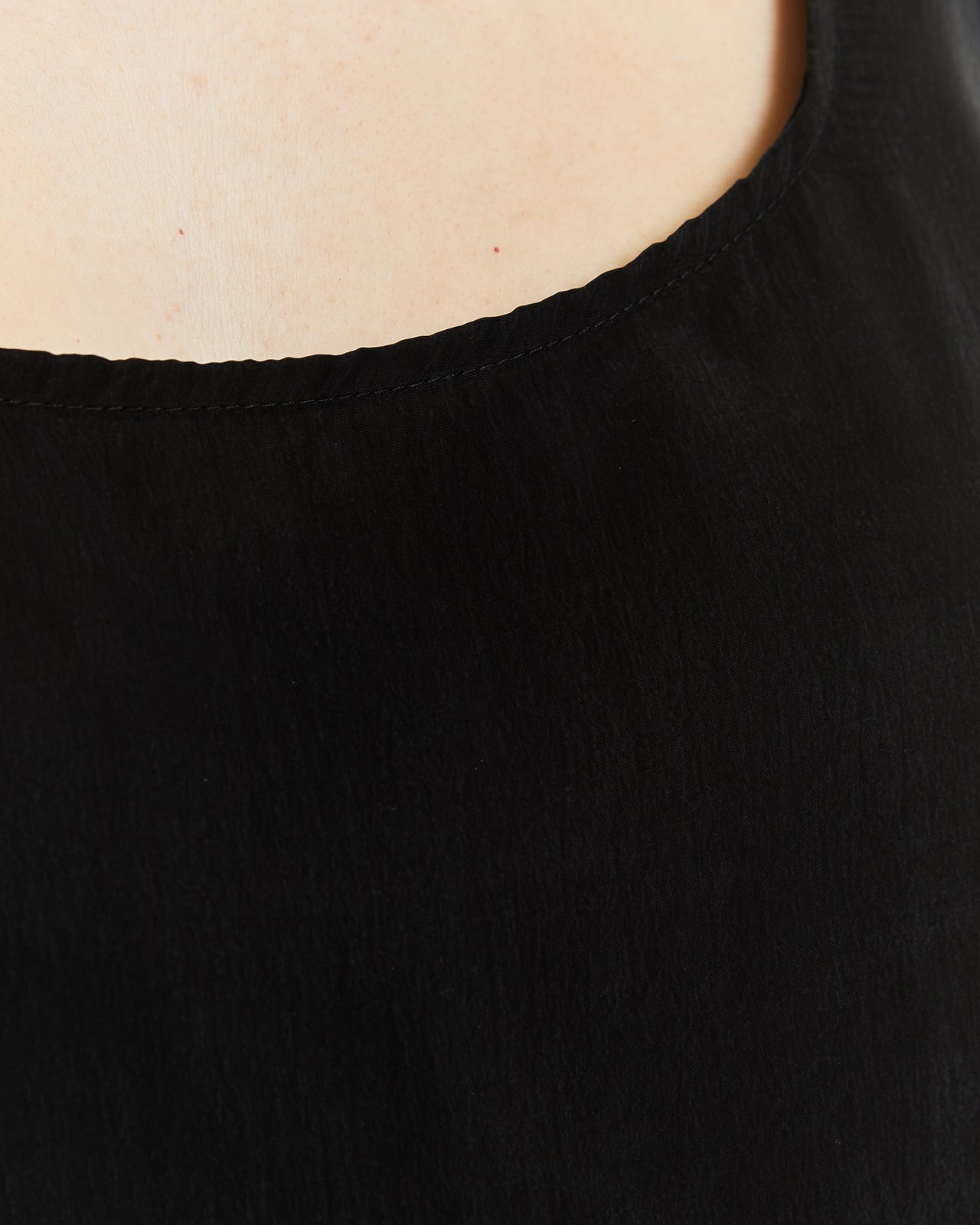 Strappy top with cupro fabric