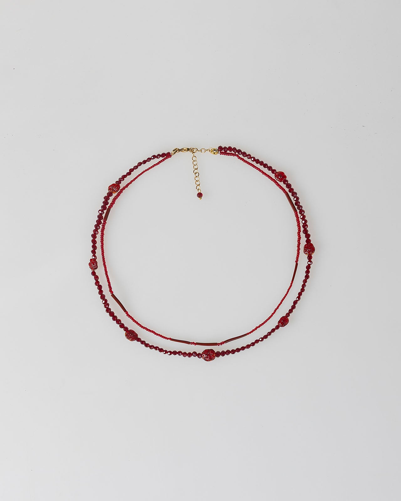 Collar doble rojo