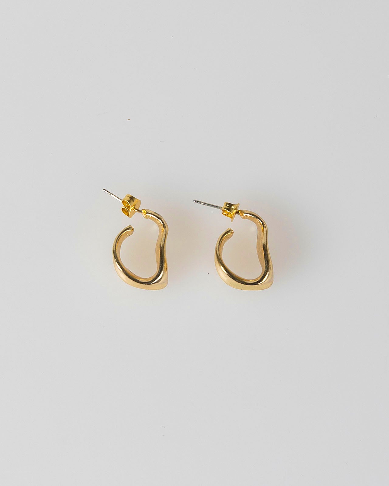 Pendientes dorados