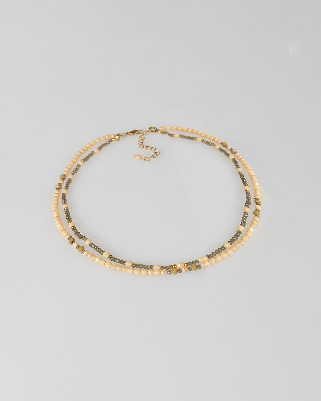 Collar doble color verde