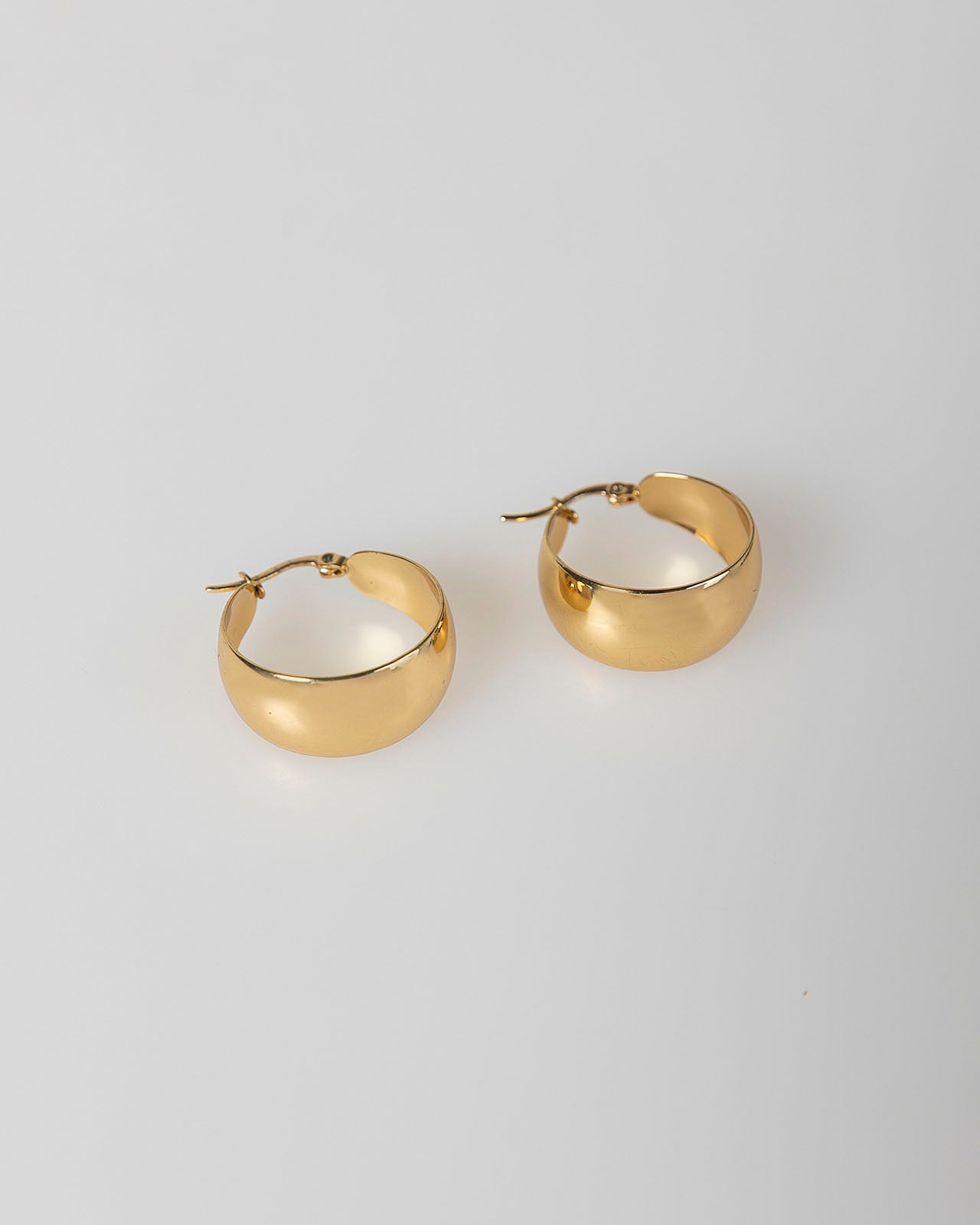 Pendientes aro pequeños color oro