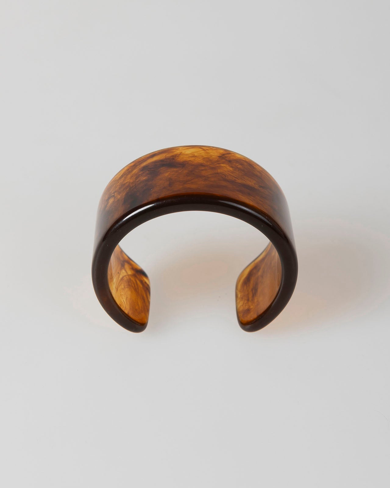 Pulsera rígida marrón