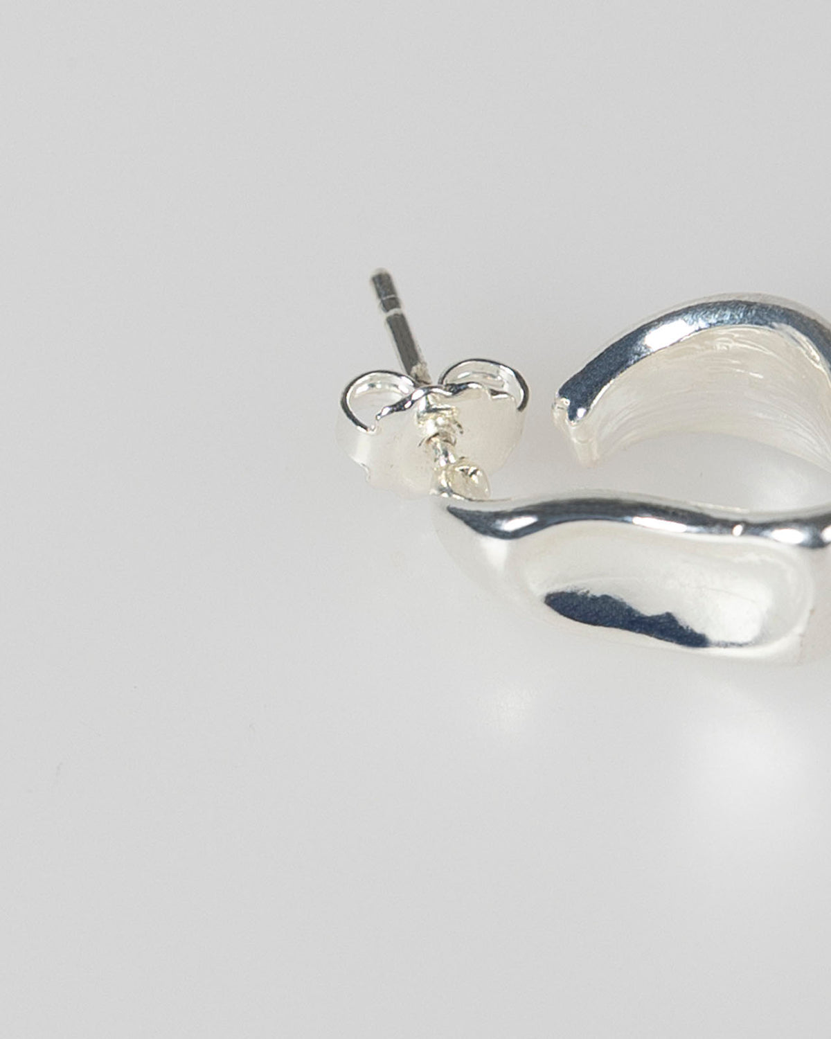 Pendientes plateados