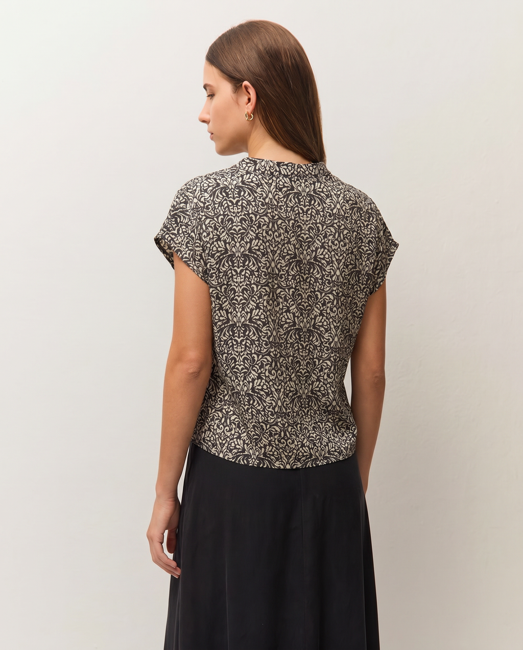 Camisa estampada cuello mao