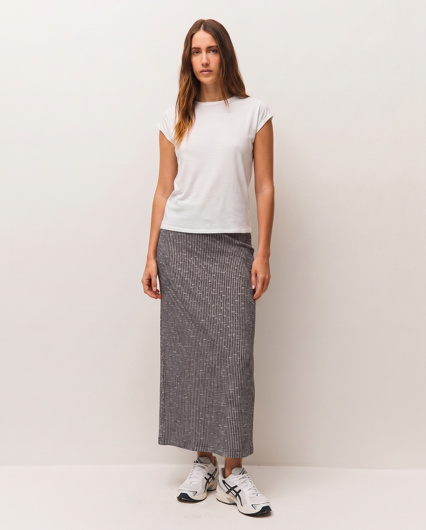 Basic short-sleeved T-shirt