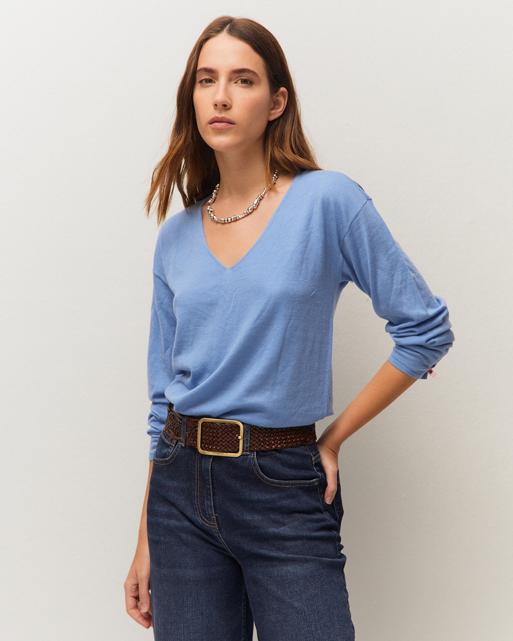 Jersey básico fino escote pico
