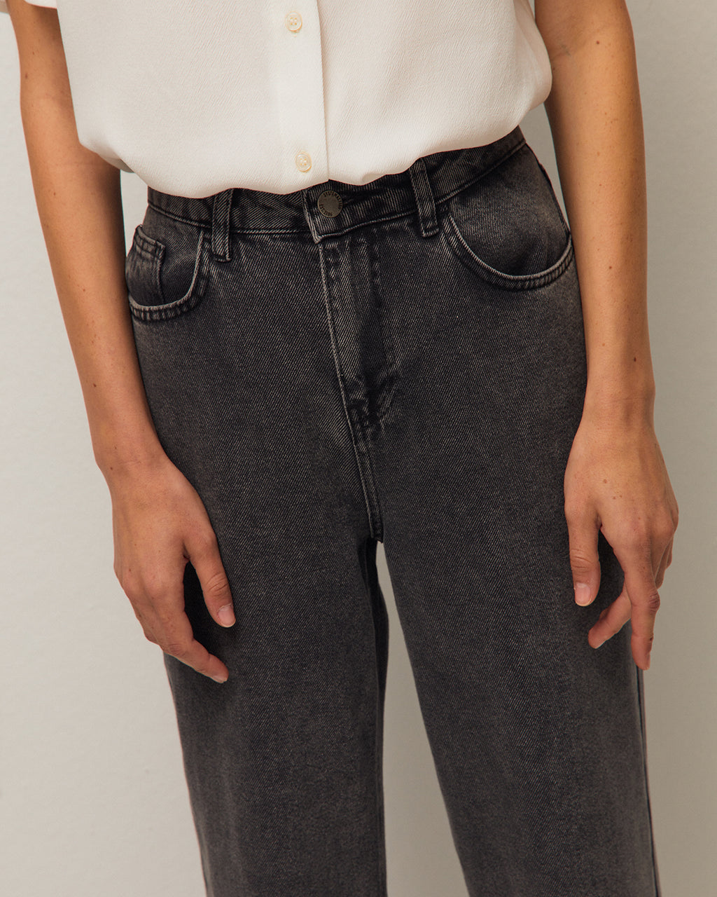 Pantalón denim fluido