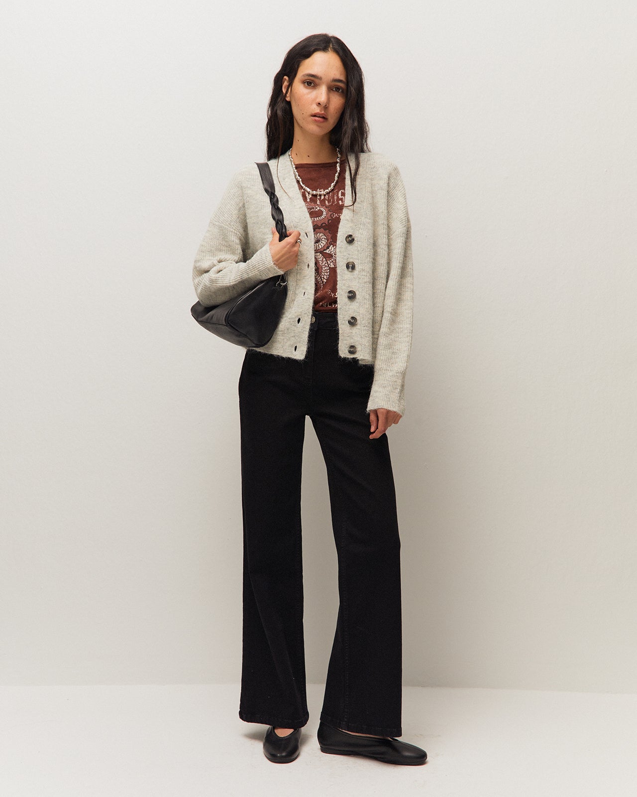 Pantalón denim con bolsillos de vivo