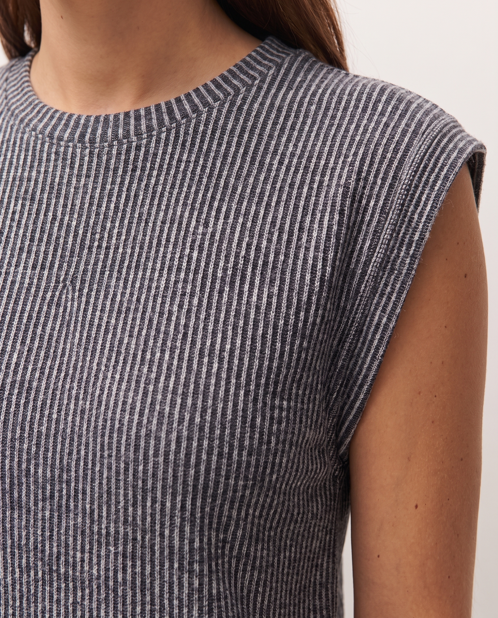 Camiseta de canalé con cuello redondo