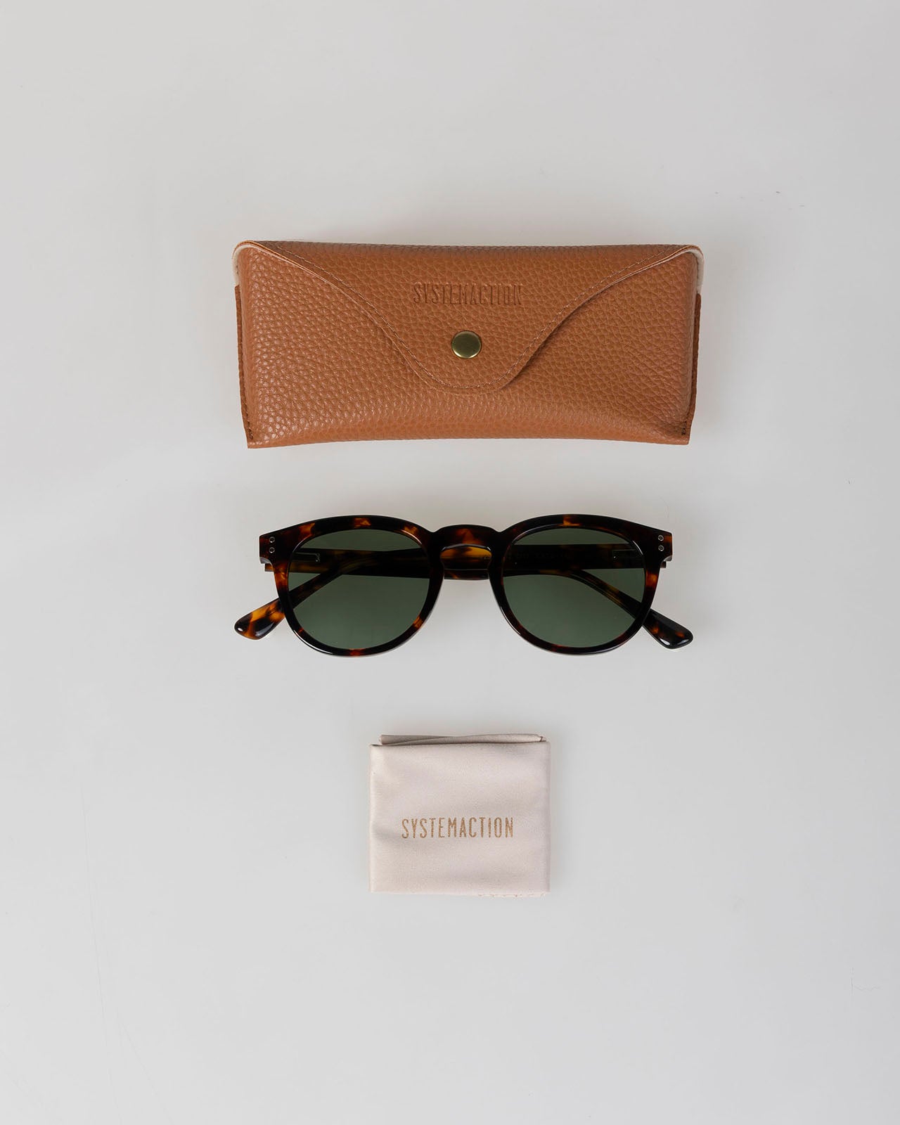 Lunettes de soleil à monture verte