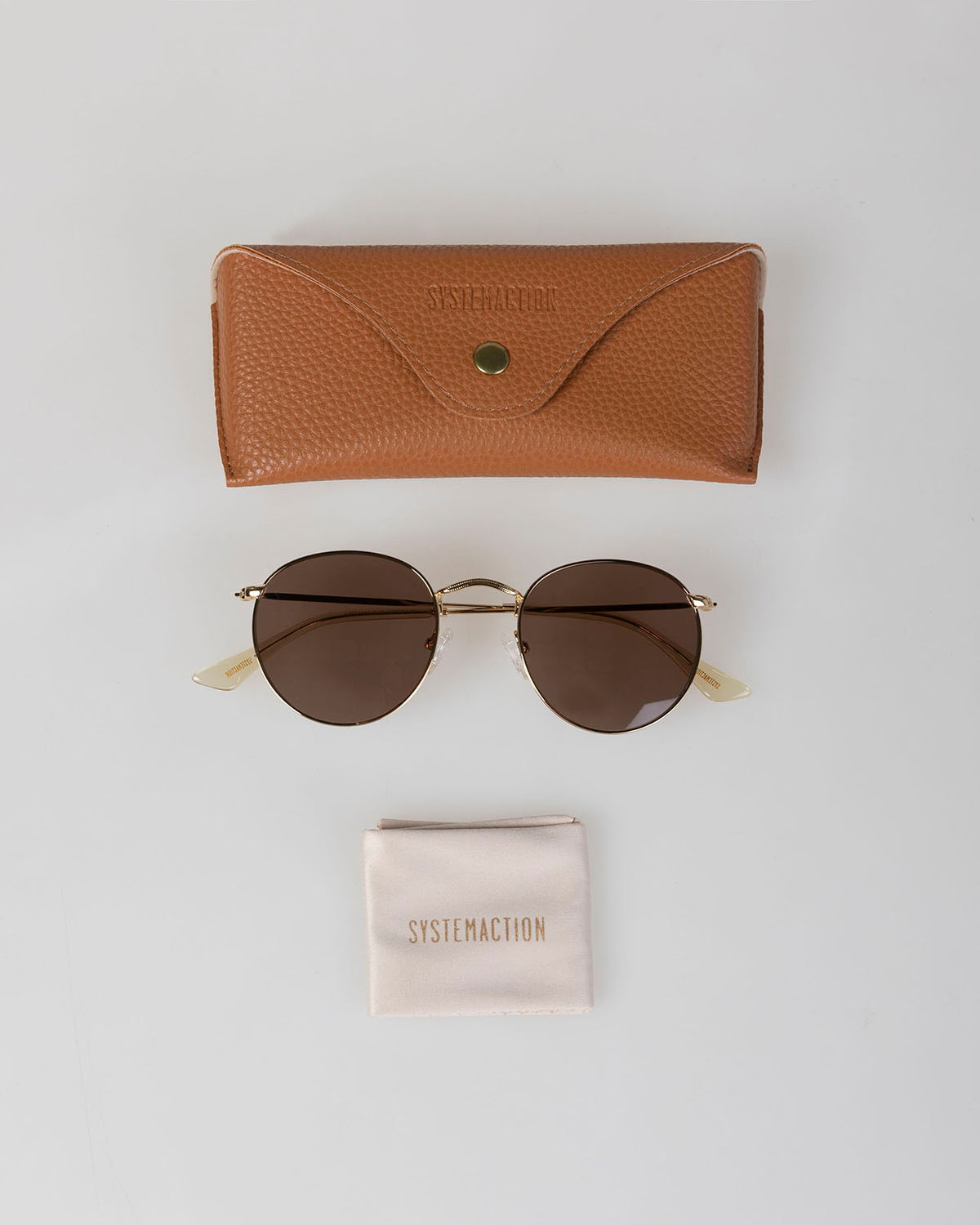Gafas de sol montura color oro