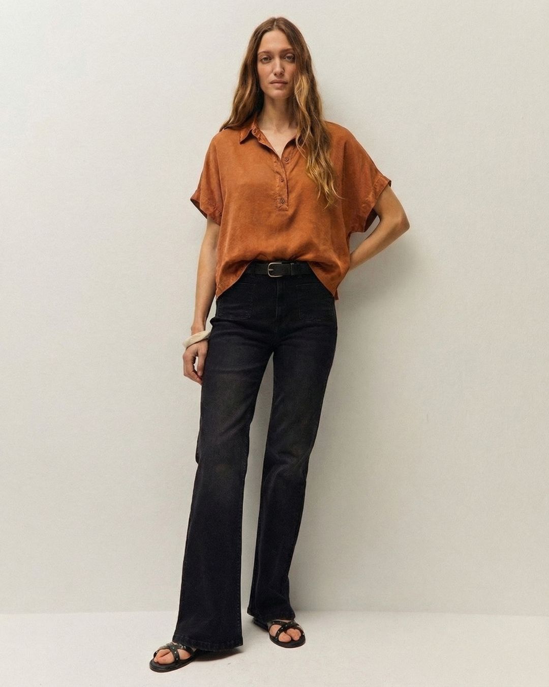 Camisa satinada efecto corrosivo
