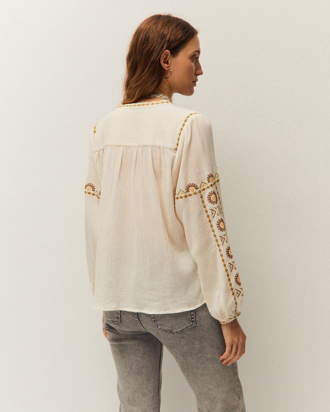 Camisa Bordado de colores