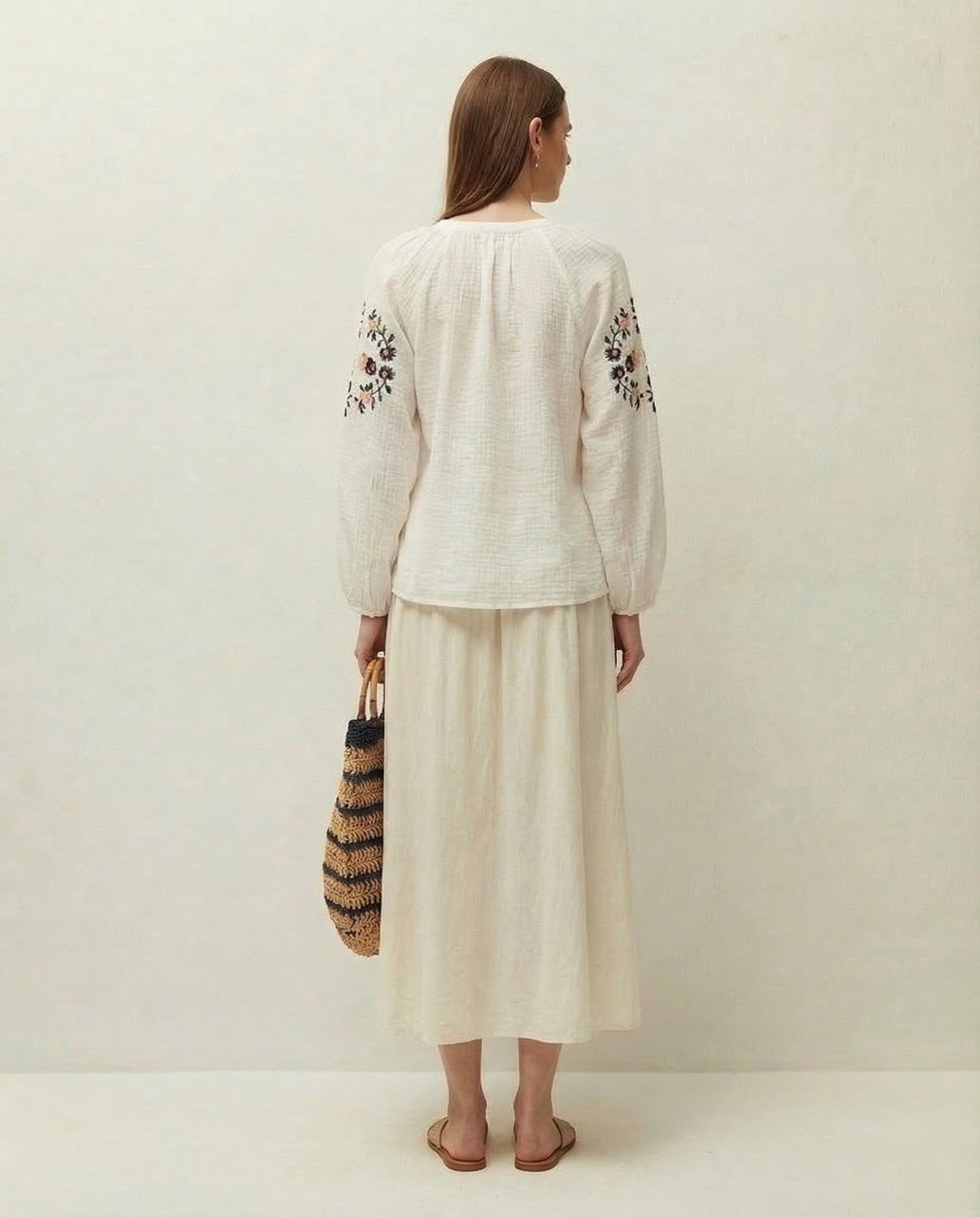 Embroidered mandarin collar shirt