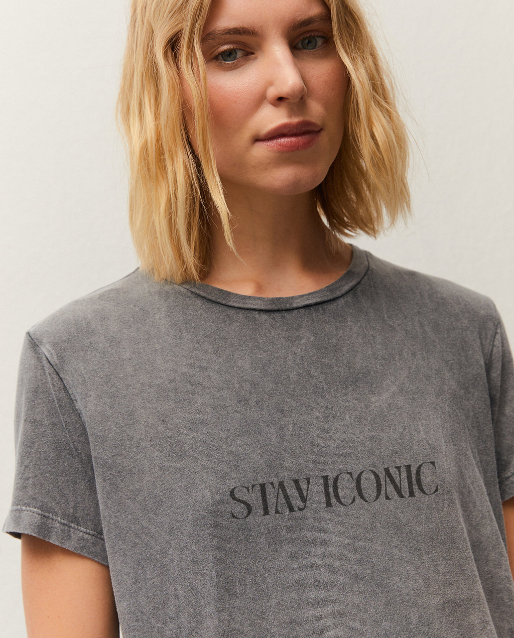 T-shirt à imprimé placé