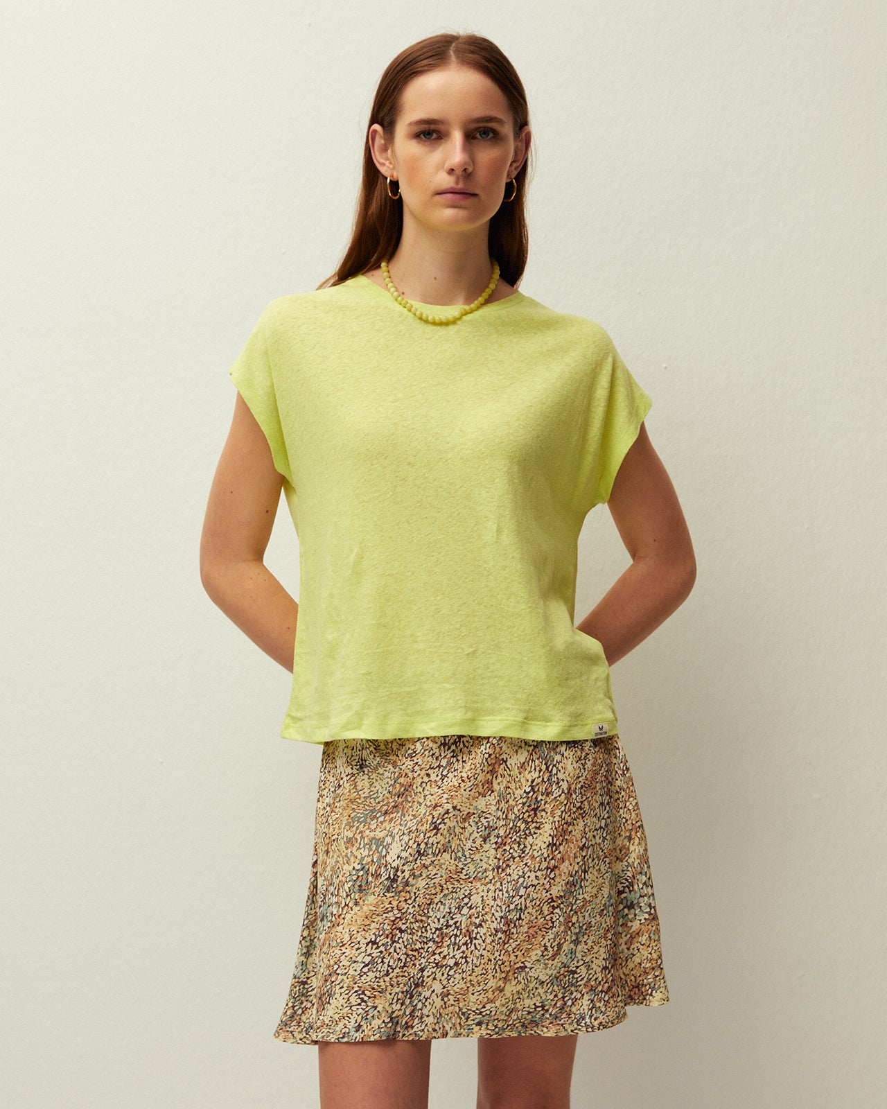 Linen short-sleeve T-shirt