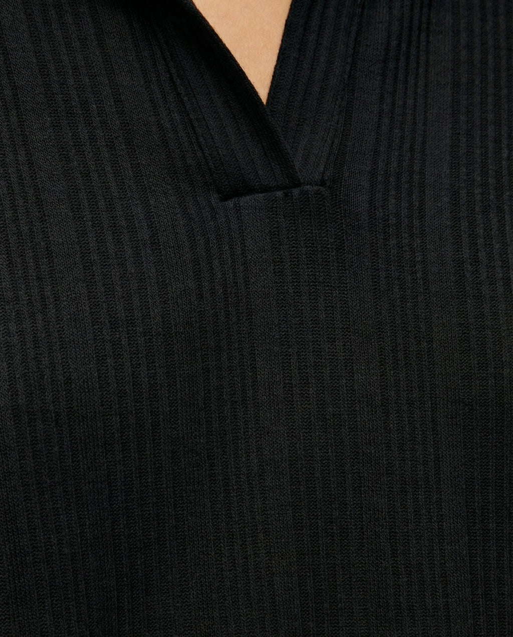 Camiseta de canalé cuello polo