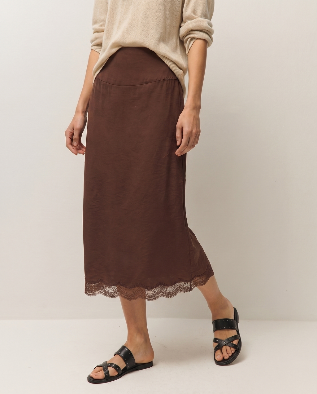 Falda midi lace