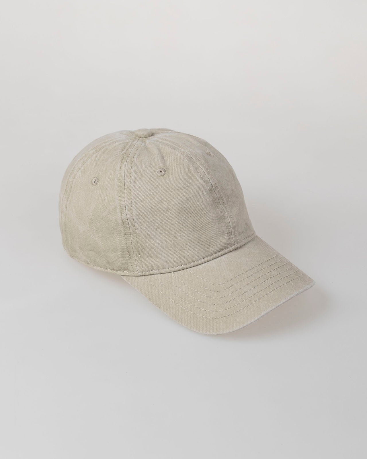 Casquette à effet teinture vieillie
