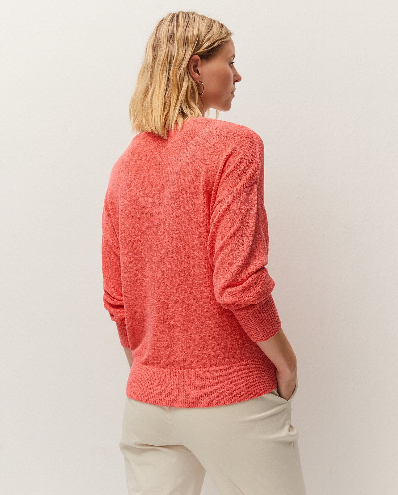 maillot à col en V