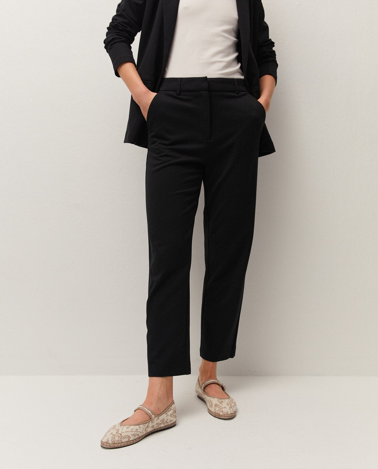 Pantalón traje con pinzas