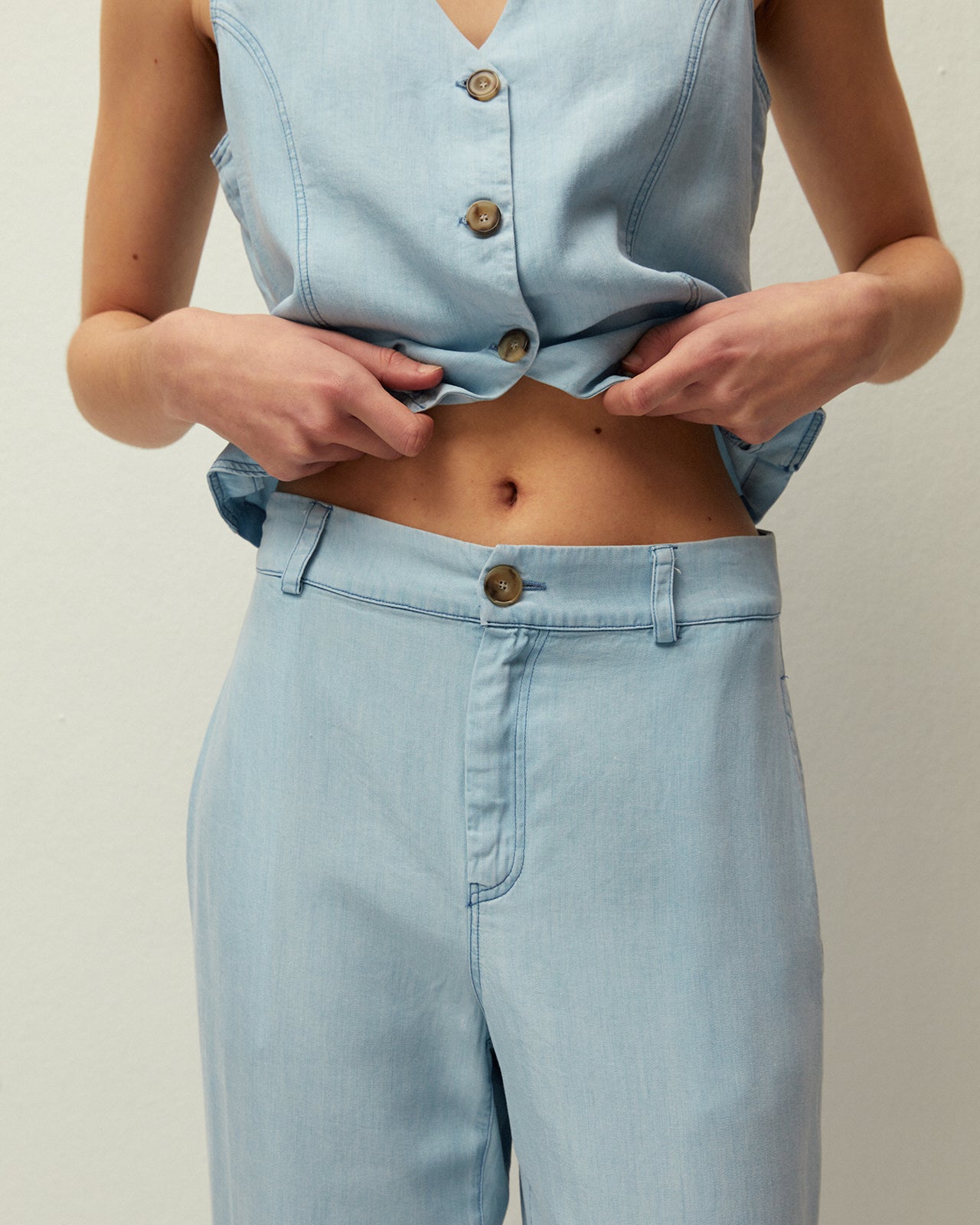 Flowy denim-effect trousers