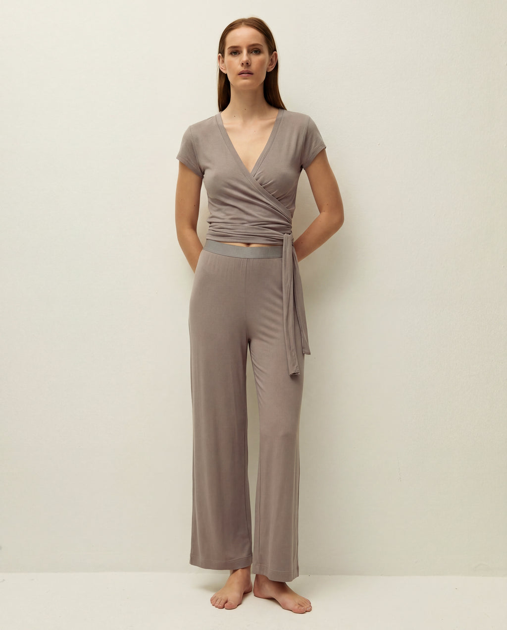 Pantalón ancho con goma