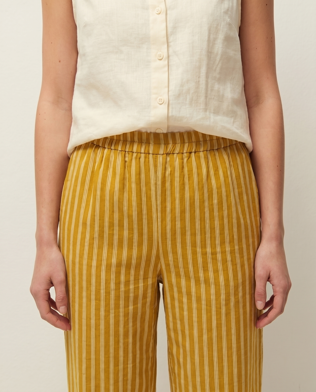 Pantalón barrel rayas con goma