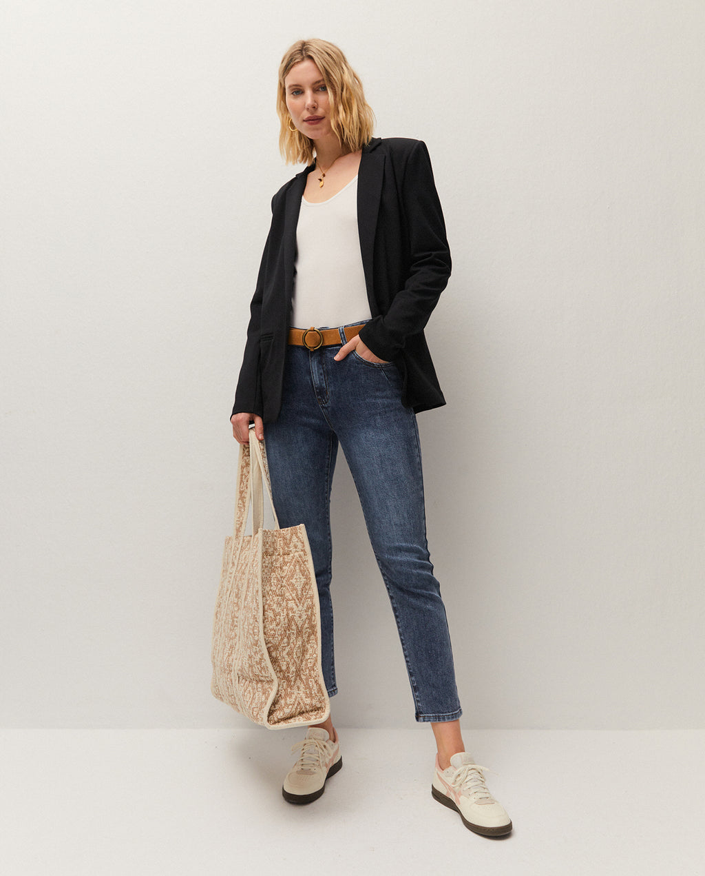 Pantalón denim básico