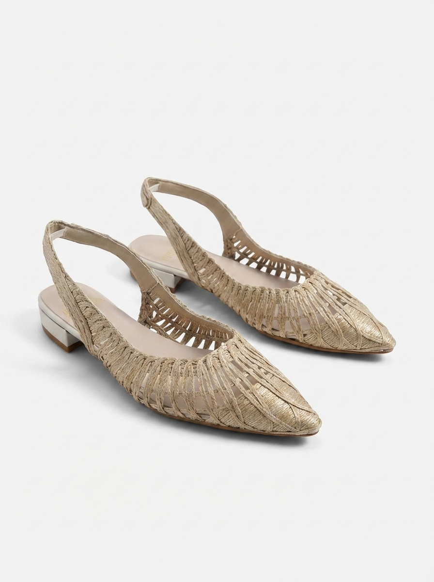 Dress shoe